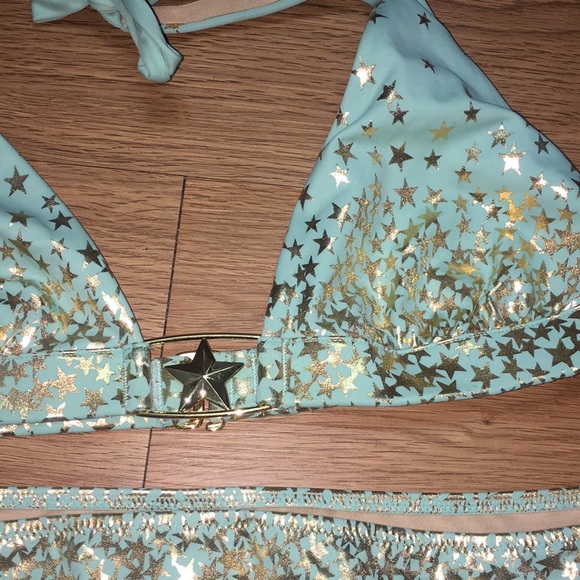 Victoria’s Secret 2 Piece bikini 👙 - Picture 3 of 5